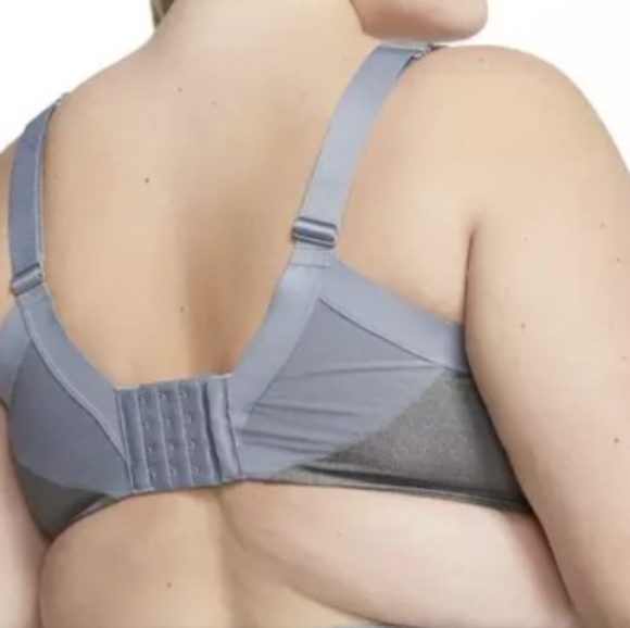 NIKE BRAND NEW HIGH IMPACT SPORT BRA SIZE 40DD - Picture 2 of 6